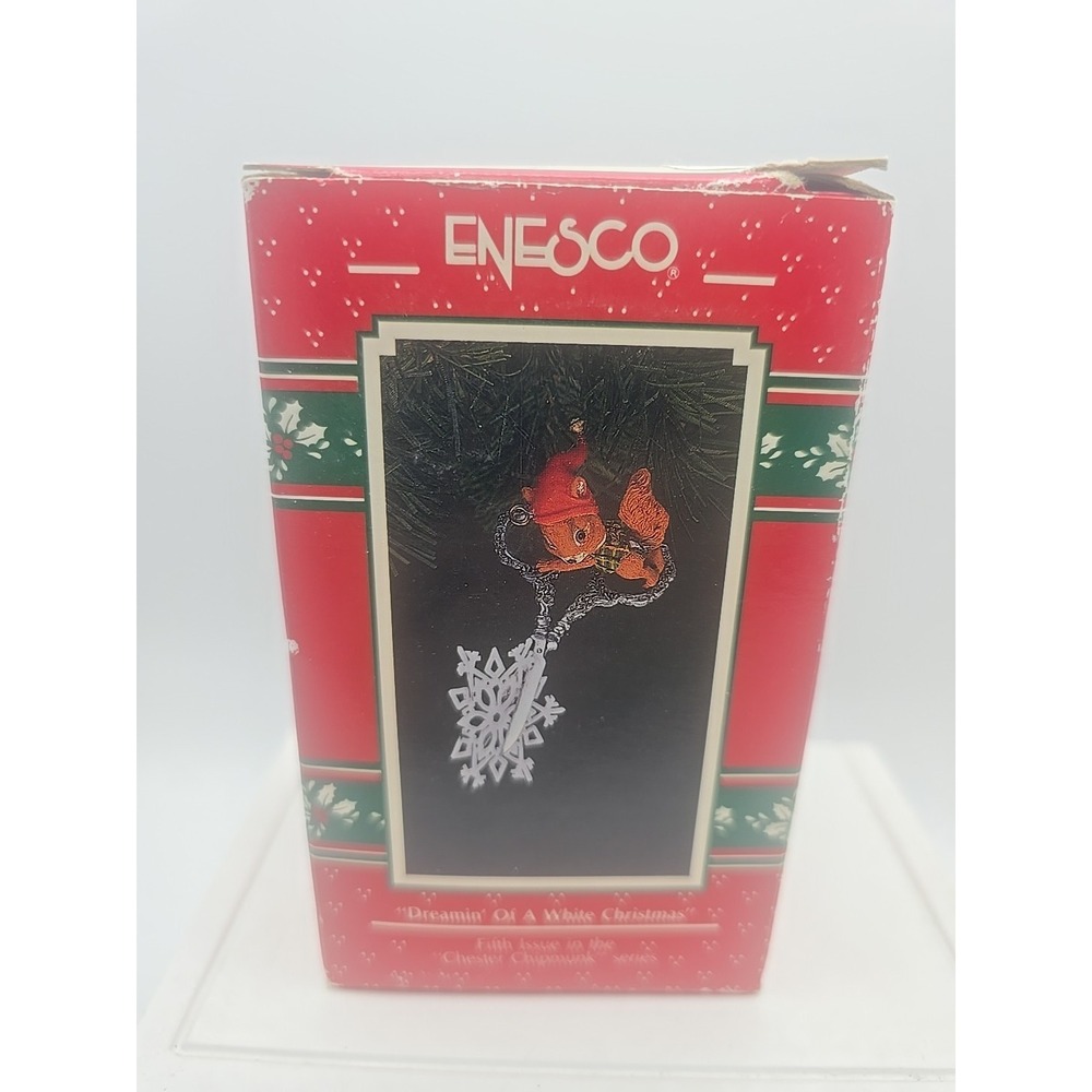 1991 Enesco "Dreamin' Of A White Christmas.‎ Chester Chipmunk  Series.